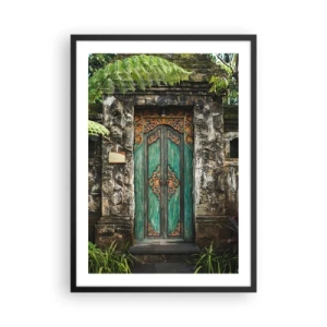 Póster en marco negro - Puerta rústica con adornos orientales en verde. - 50x70cm - Una puerta a un mundo exótico - Decoración de pared moderna para salón y dormitorio ARTTOR