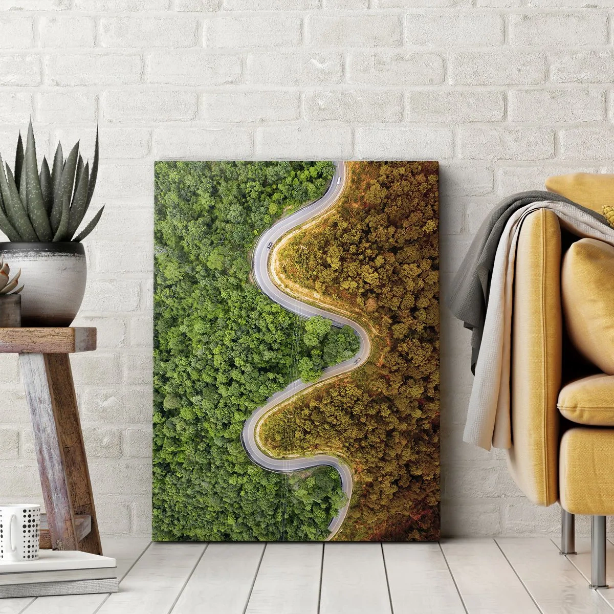 Cuadro sobre lienzo - Impresión de Imagen - Un camino sinuoso a través del bosque visto a vista de pájaro. - 50x70cm - Frontera serpenteante - Decoración de pared moderna para salón y dormitorio ARTTOR