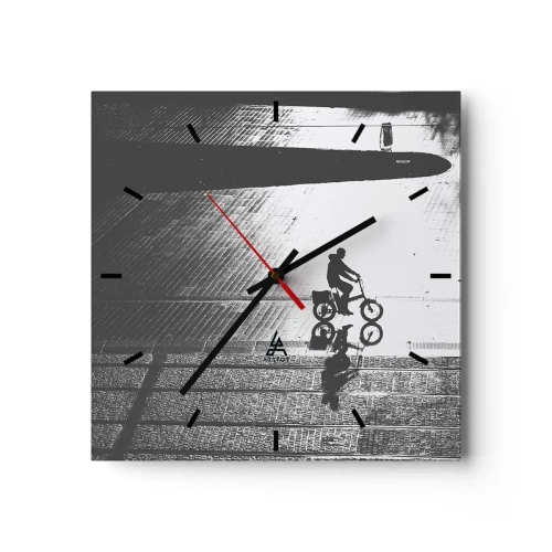 Reloj de pared - Reloj de vidrio - Adelante, a través de la ciudad - 40x40 cm