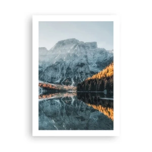 Póster - Paisaje de montaña reflejado en el lago al atardecer - 50x70cm - Paisaje en el espejo - Decoración de pared moderna para salón y dormitorio ARTTOR