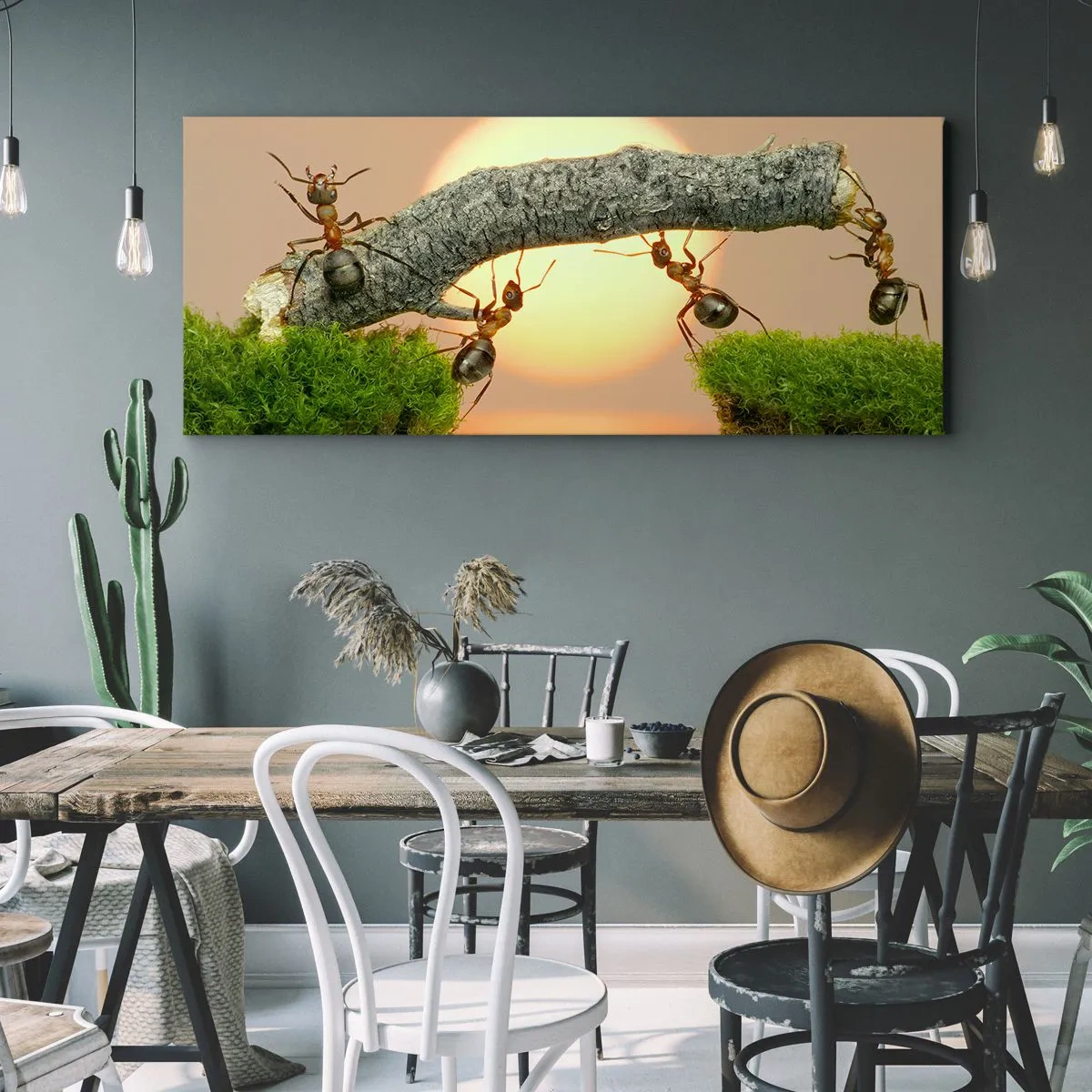 Cuadro sobre lienzo - Impresión de Imagen - Hormigas construyendo un puente de ramas con el sol poniente como telón de fondo. - 140x50cm - Trabajar juntos con alegría - Decoración de pared moderna para salón y dormitorio ARTTOR