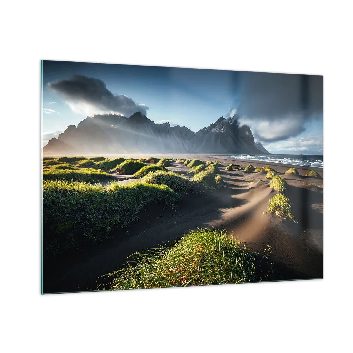 Cuadro sobre vidrio - Impresiones sobre Vidrio - Paisaje islandés con playa negra y montañas - 100x70cm - Armonía de los elementos - Decoración de pared moderna para salón y dormitorio ARTTOR