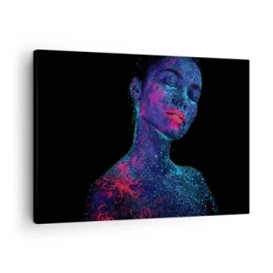 Cuadro sobre lienzo - Impresión de Imagen - Retrato de una mujer en colores neón sobre un fondo negro. - 70x50cm - En polvo de estrellas - Decoración de pared moderna para salón y dormitorio ARTTOR