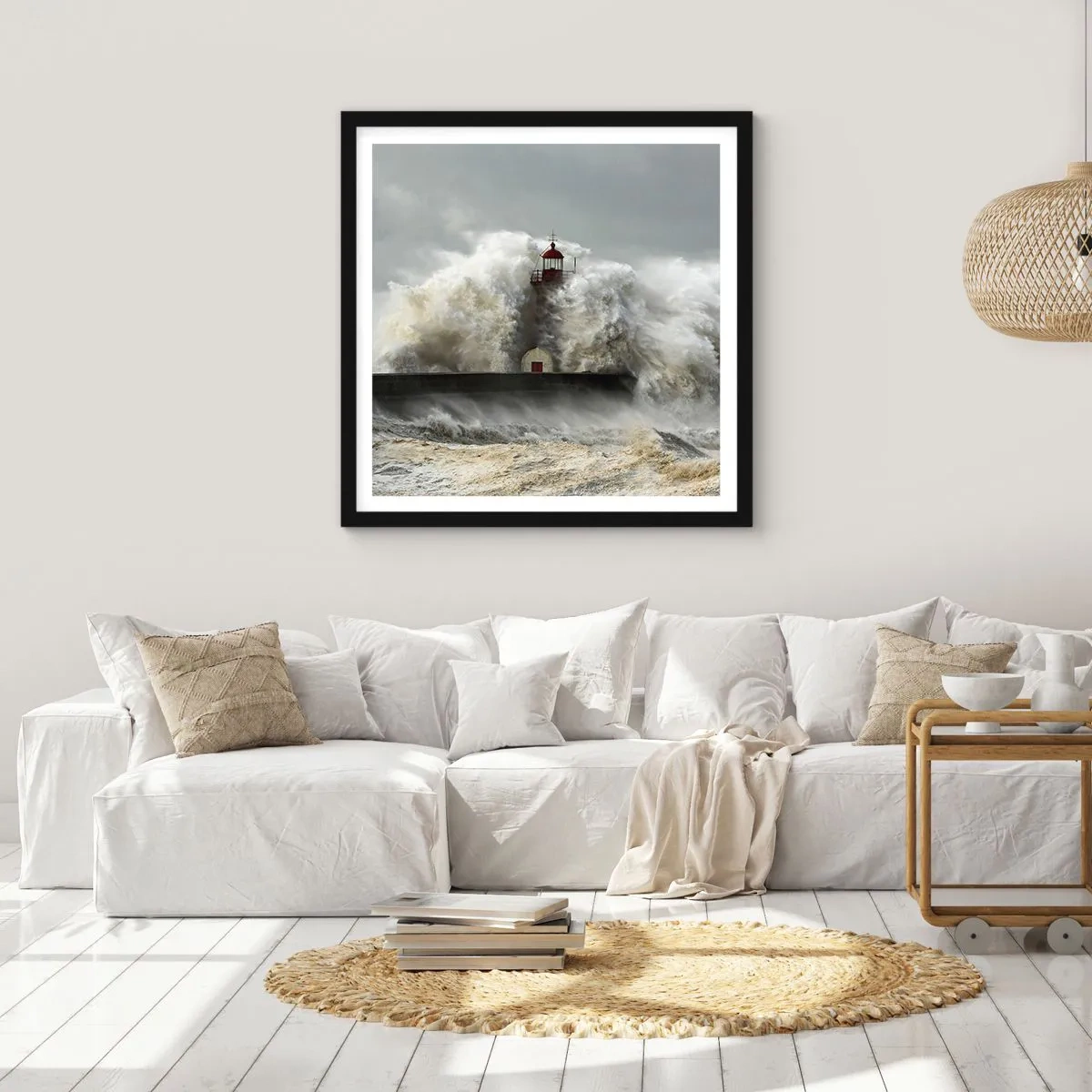 Póster en marco negro - La furia del océano - 30x30 cm