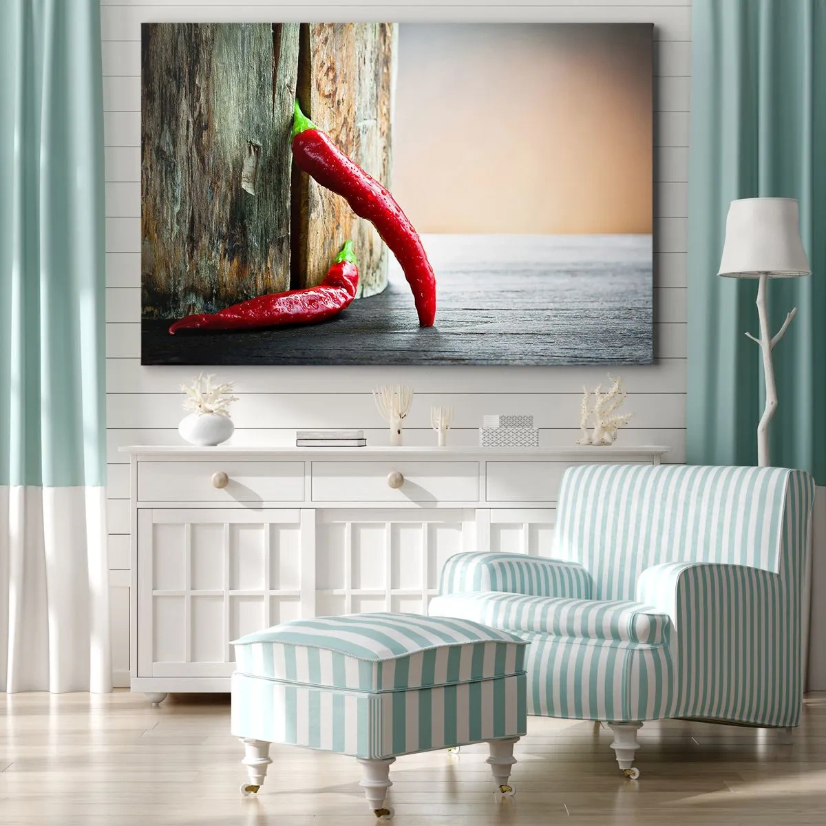 Cuadro sobre lienzo - Impresión de Imagen - Dos chiles rojos sobre un fondo de madera con acento rústico. - 70x50cm - Pimientos rojos picantes - Decoración de pared moderna para salón y dormitorio ARTTOR