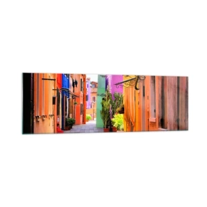 Cuadro sobre vidrio - Impresiones sobre Vidrio - Una calle colorida con casas de vecindad en tonos claros - 160x50cm - El callejón arco iris - Decoración de pared moderna para salón y dormitorio ARTTOR
