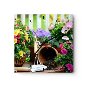 Reloj de pared - Reloj de vidrio - Flores de colores en macetas con herramientas de jardinería sobre la mesa. - 30x30cm - El jardín de Sofía - Decoración de pared moderna para salón y dormitorio ARTTOR