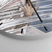 Esfera sin numeración, con rayas