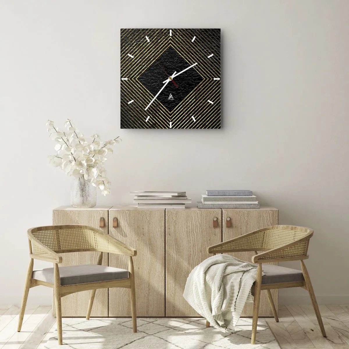 Reloj de pared - Reloj de vidrio - Fondo negro con un patrón geométrico de líneas doradas. - 30x30cm - Geometría al estilo glamour - Decoración de pared moderna para salón y dormitorio ARTTOR