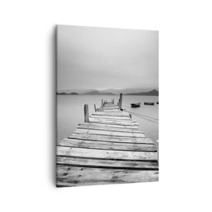 Cuadro sobre lienzo - Impresión de Imagen - Una vista en blanco y negro de un embarcadero de madera y un lago tranquilo. - 50x70cm - Más allá de las montañas, más allá de los mares - Decoración de pared moderna para salón y dormitorio ARTTOR