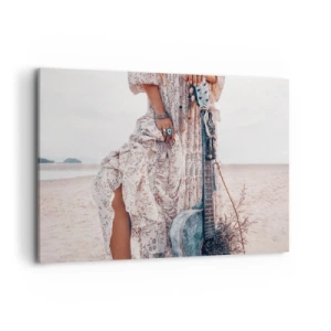 Cuadro sobre lienzo - Impresión de Imagen - Mujer de estilo boho con guitarra en la playa - 120x80cm - Una flor en el camino - Decoración de pared moderna para salón y dormitorio ARTTOR