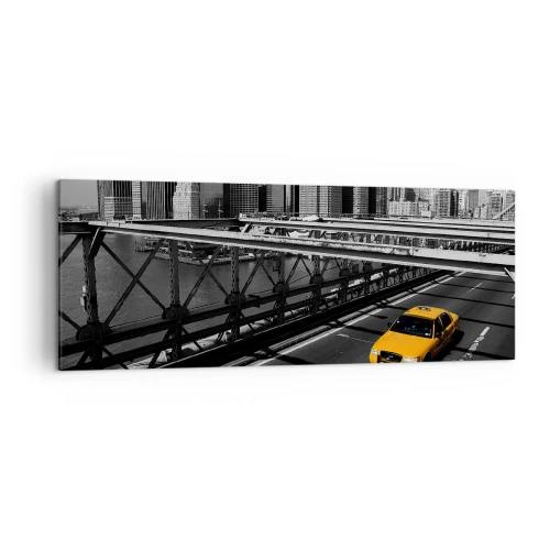 Cuadro sobre lienzo - Impresión de Imagen - Taxi amarillo en un puente con vistas al horizonte de Nueva York - 140x50cm - El color de la gran ciudad - Decoración de pared moderna para salón y dormitorio ARTTOR