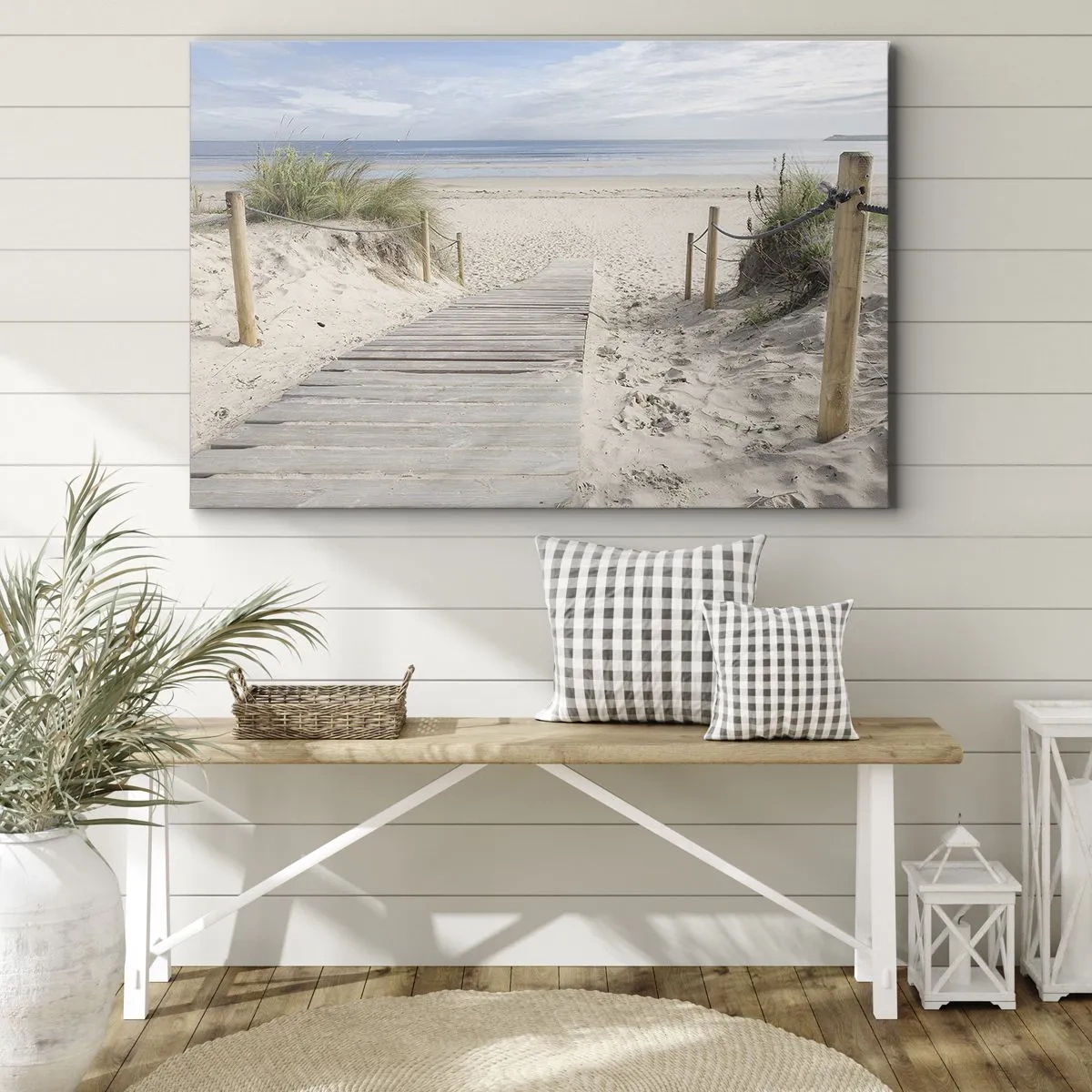 Cuadro sobre lienzo - Impresión de Imagen - Un camino de tablones que conduce a una playa de arena. - 120x80cm - Hasta el horizonte - Decoración de pared moderna para salón y dormitorio ARTTOR