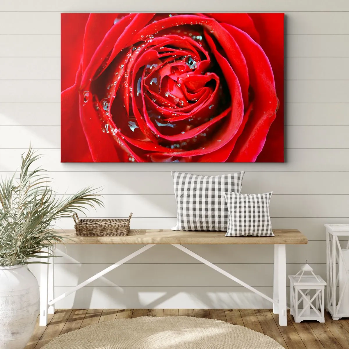 Cuadro sobre lienzo - Impresión de Imagen - Primer plano de una rosa roja con gotas de agua en los pétalos. - 100x70cm - En gotas de rocío - Decoración de pared moderna para salón y dormitorio ARTTOR
