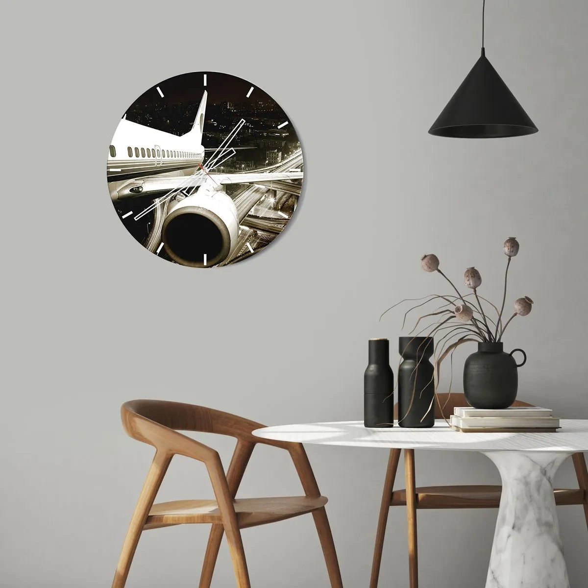Reloj de pared - Reloj de vidrio - Un avión con el telón de fondo de una ciudad nocturna. - 30x30cm - Vuela hacia la noche - Decoración de pared moderna para salón, cocina y dormitorio ARTTOR