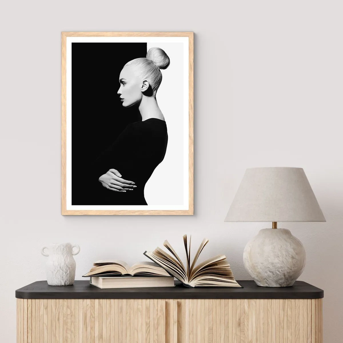 Póster en marco roble claro - Simplemente femenina - 70x100 cm