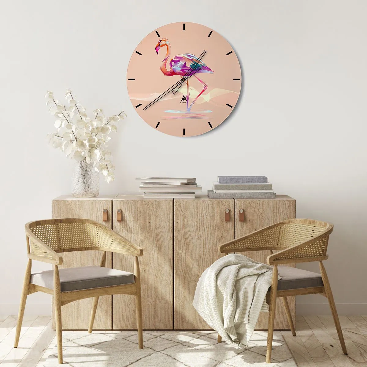 Reloj de pared - Reloj de vidrio - Flamenco con estampado geométrico sobre fondo beige. - 30x30cm - Pájaro de las buenas emociones - Decoración de pared moderna para salón, cocina y dormitorio ARTTOR