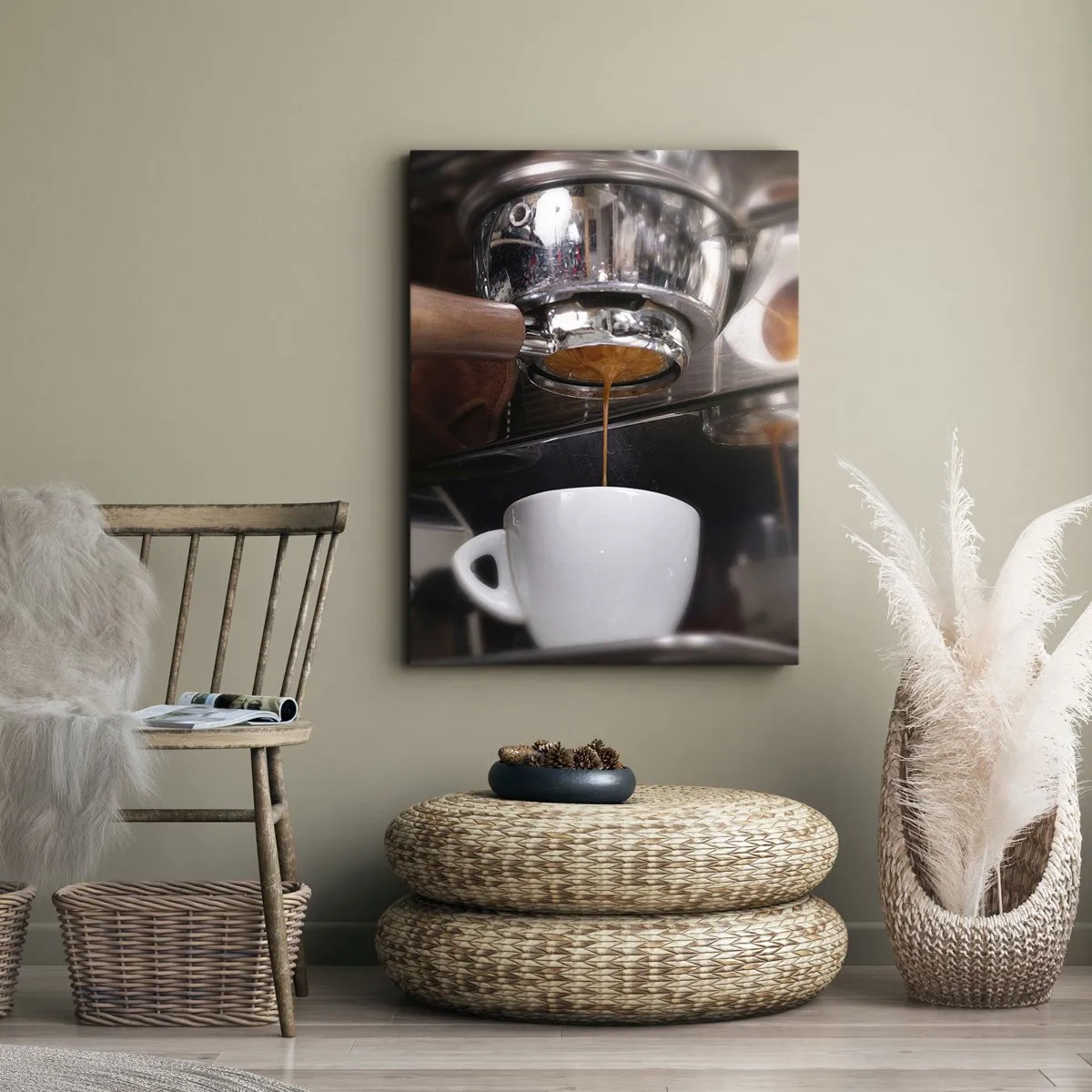 Cuadro sobre lienzo - Impresión de Imagen - Primer plano de una máquina de café preparando una dosis fresca de espresso - 50x70cm - El mejor momento del día - Decoración de pared moderna para salón y dormitorio ARTTOR