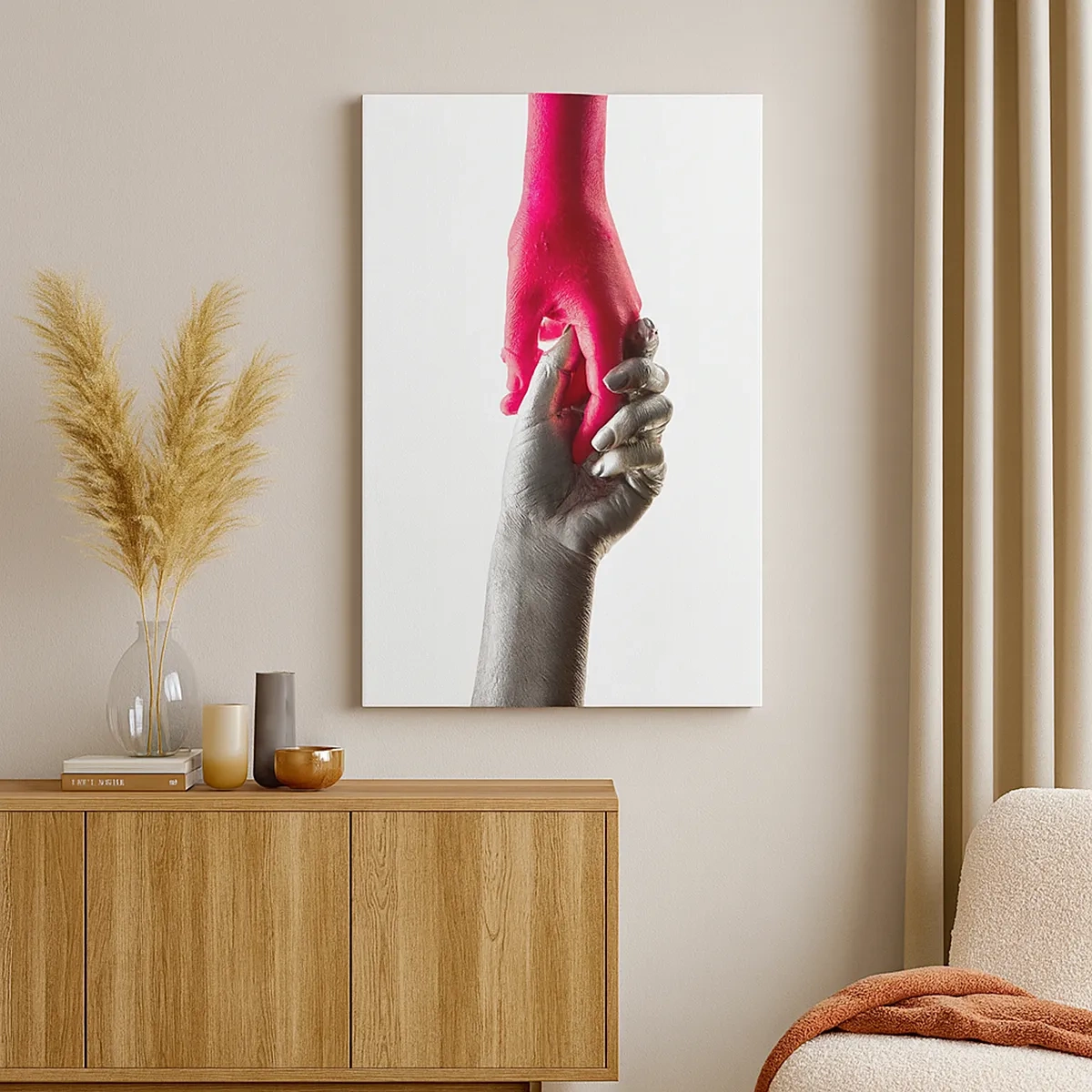 Cuadro sobre lienzo - Impresión de Imagen - Manos simbólicas en plata y rojo. - 50x70cm - Juntos, aunque diferentes - Decoración de pared moderna para salón y dormitorio ARTTOR