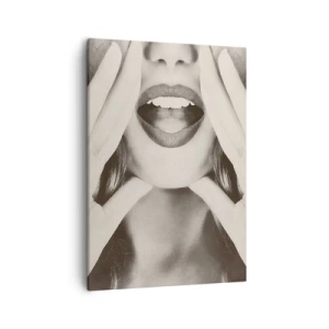 Cuadro sobre lienzo - Impresión de Imagen - Retrato en blanco y negro de una mujer con labios y manos expresivos. - 50x70cm - ¡Ya estoy en camino! - Decoración de pared moderna para salón y dormitorio ARTTOR