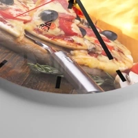 Esfera sin numeración, con rayas