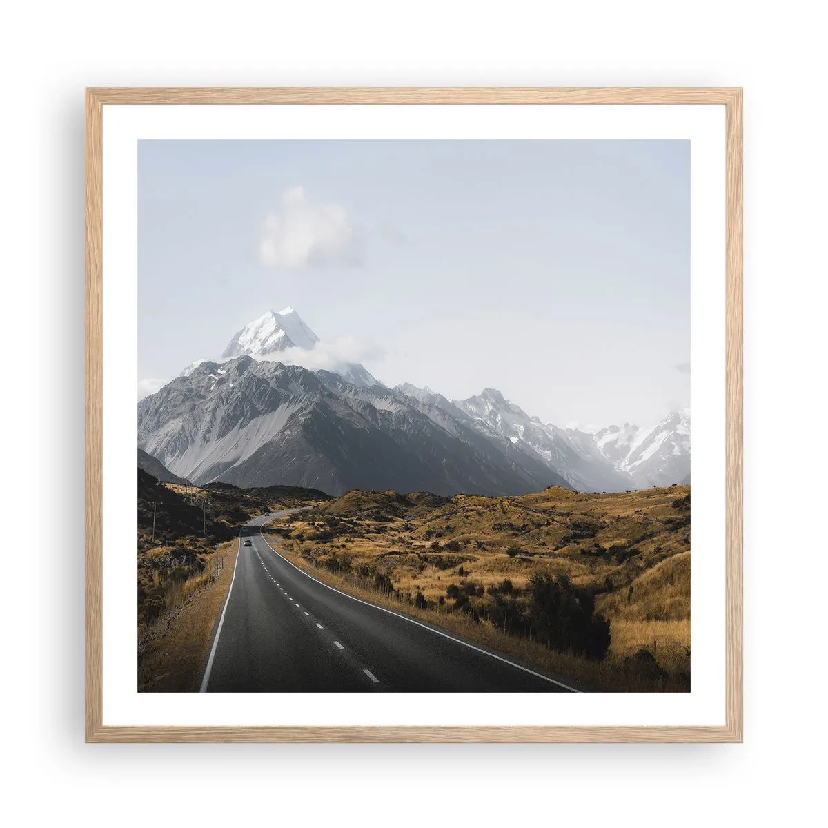 Póster en marco roble claro - El camino al corazón de las montañas - 60x60 cm