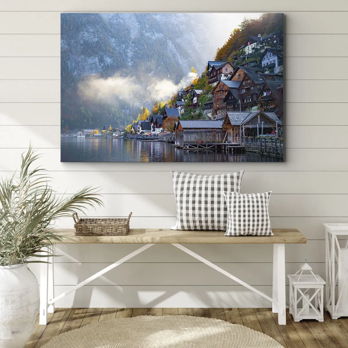 Cuadro sobre lienzo - Impresión de Imagen - Un pueblo de montaña junto a un lago en un paisaje otoñal. - 70x50cm - Ambiente alpino - Decoración de pared moderna para salón y dormitorio ARTTOR