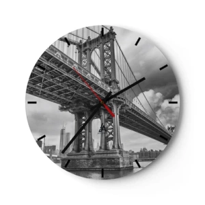Reloj de pared - Reloj de vidrio - El puente contra el fondo del horizonte de la ciudad en blanco y negro. - 30x30cm - Al corazón de la ciudad - Decoración de pared moderna para salón, cocina y dormitorio ARTTOR