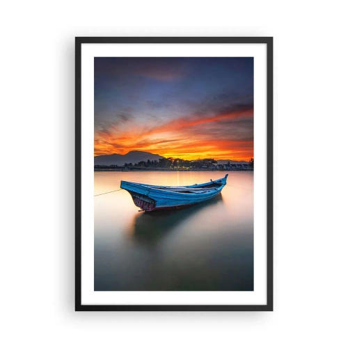 Póster en marco negro - Un barco solitario en el agua al atardecer. - 50x70cm - Se avecina una buena noche - Decoración de pared moderna para salón y dormitorio ARTTOR