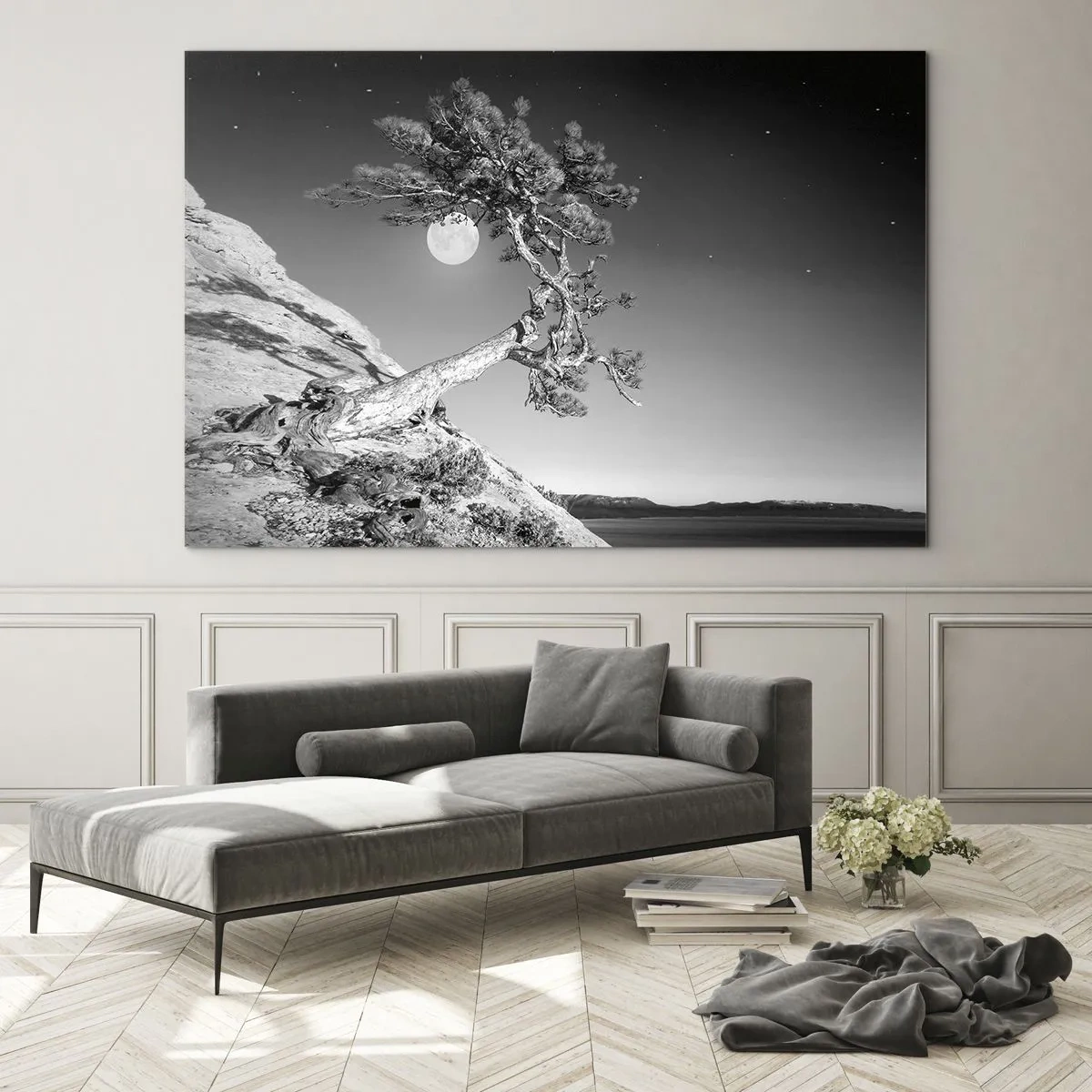 Cuadro sobre vidrio - Impresiones sobre Vidrio - Un árbol inclinado en una ladera con la luna al fondo. - 100x70cm - Un guerrero victorioso - Decoración de pared moderna para salón y dormitorio ARTTOR