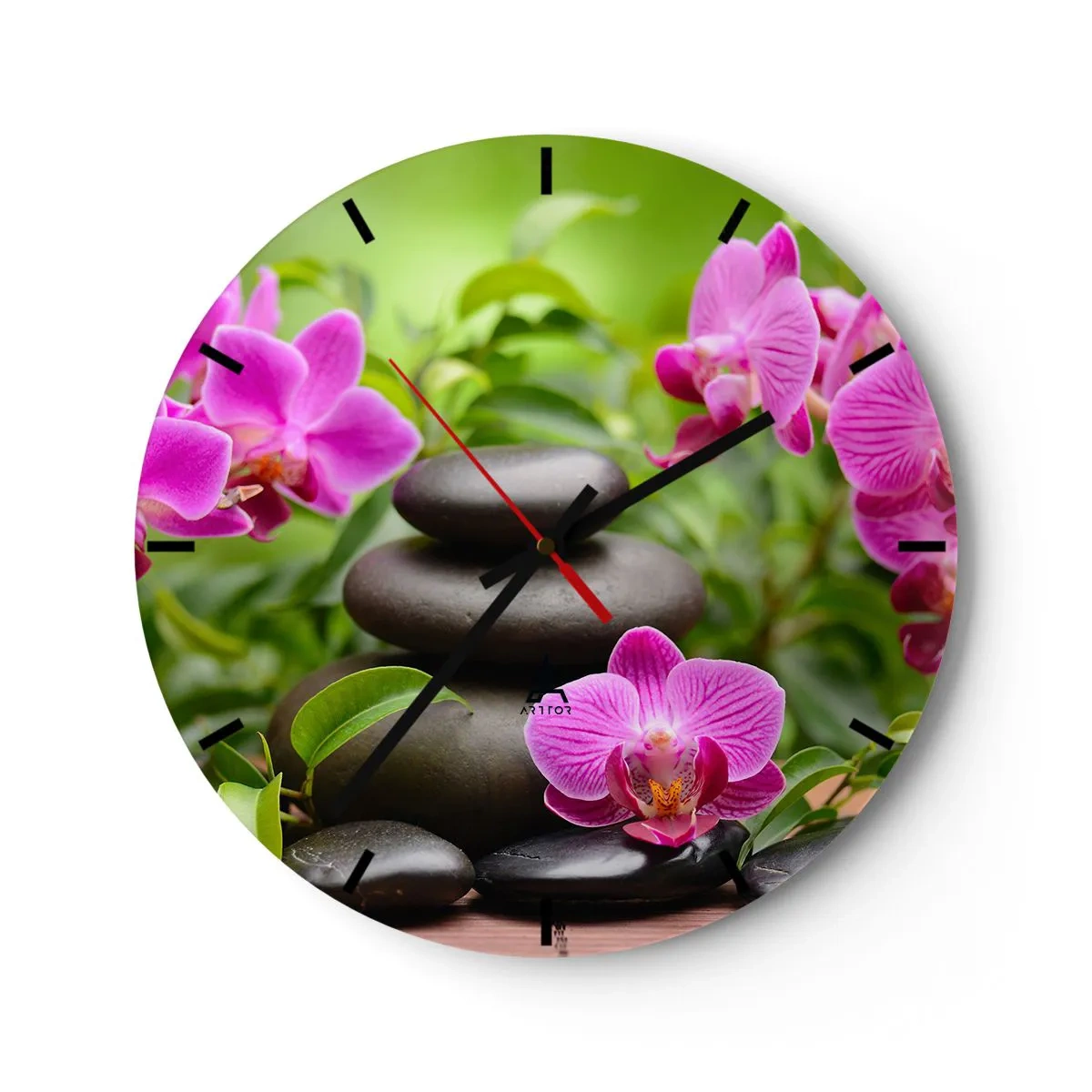 Reloj de pared - Reloj de vidrio - Piedras negras y orquídeas rosas sobre un fondo verde. - 30x30cm - Una pirámide de paz - Decoración de pared moderna para salón, cocina y dormitorio ARTTOR