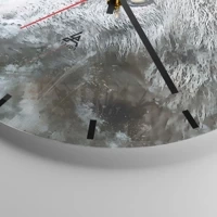 Esfera sin numeración, con rayas