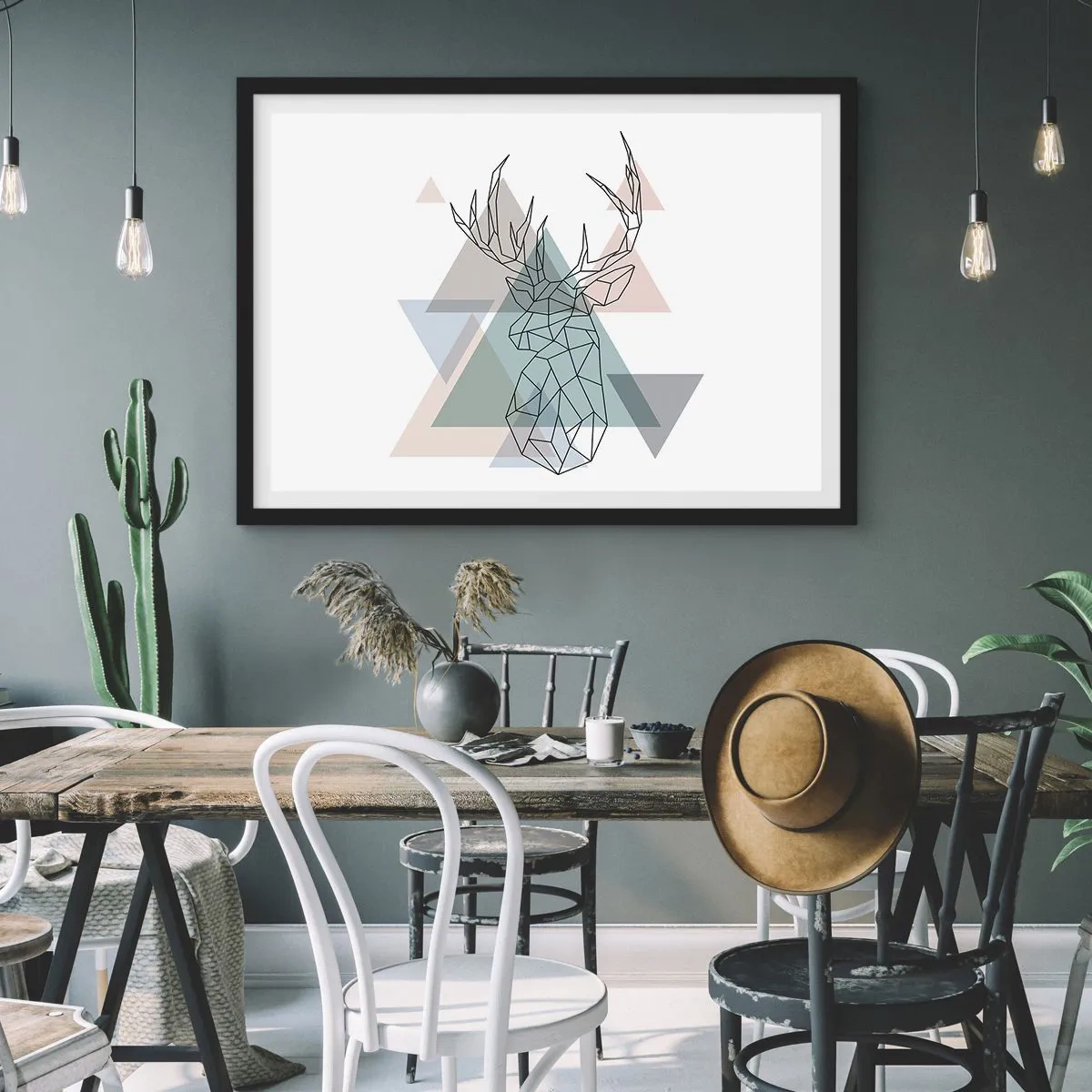 Póster en marco negro - Ciervo geométrico sobre un fondo de triángulos pastel. - 70x50cm - En un bosque geométrico - Decoración de pared moderna para salón y dormitorio ARTTOR