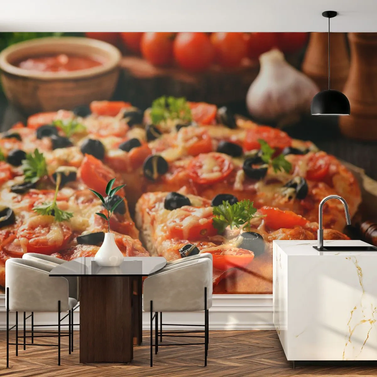 Fotomural Premium Sand - Deliciosa pizza con tomates, aceitunas y hierbas. - 100x70cm - Delicioso aroma - Decoración de pared moderna para salón y dormitorio ARTTOR