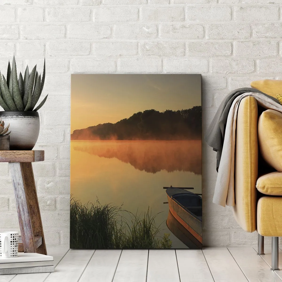 Cuadro sobre lienzo - Impresión de Imagen - Niebla matutina sobre el río con un barco bajo los rayos del sol. - 50x70cm - Amanecer sobre el agua como la superficie de un espejo - Decoración de pared moderna para salón y dormitorio ARTTOR