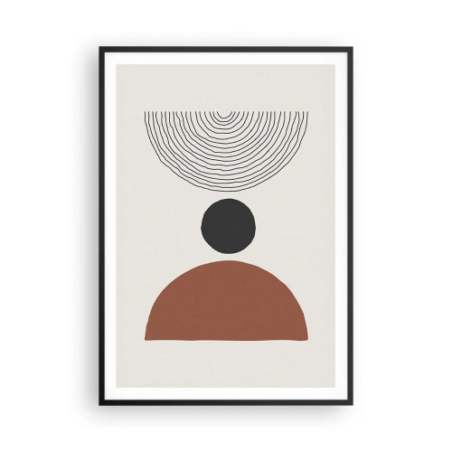 Póster en marco negro - En el centro de la atención - 70x100 cm