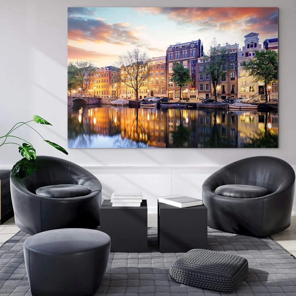 Cuadro sobre vidrio - Impresiones sobre Vidrio - Canal de Ámsterdam al atardecer con reflejo en el agua - 120x80cm - La belleza holandesa, sobria y tranquila - Decoración de pared moderna para salón y dormitorio ARTTOR