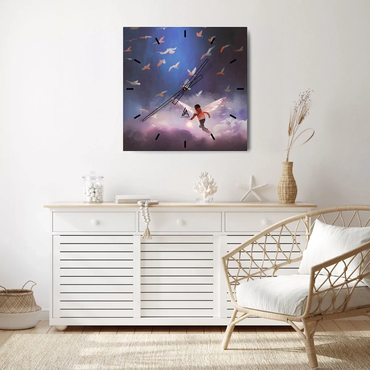 Reloj de pared - Reloj de vidrio - Una figura con alas de ángel flotando entre pájaros en el cielo. - 30x30cm - Imaginación y valor - Decoración de pared moderna para salón y dormitorio ARTTOR