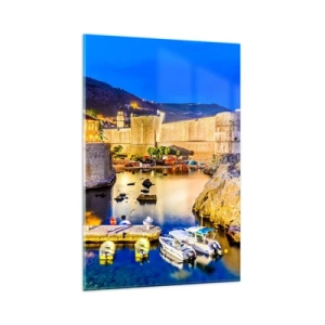 Cuadro sobre vidrio - Impresiones sobre Vidrio - Un puerto pintoresco de noche con edificios iluminados. - 80x120cm - Noche iluminada sobre el mar Adriático - Decoración de pared moderna para salón y dormitorio ARTTOR