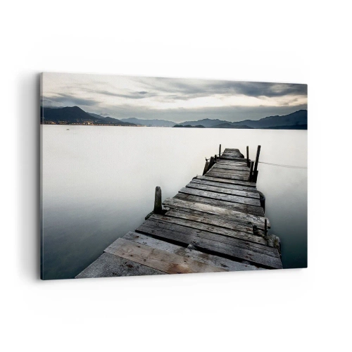 Cuadro sobre lienzo - Impresión de Imagen - Un puente de madera que conduce hacia un lago tranquilo. - 120x80cm - Sumérjase en la paz - Decoración de pared moderna para salón y dormitorio ARTTOR