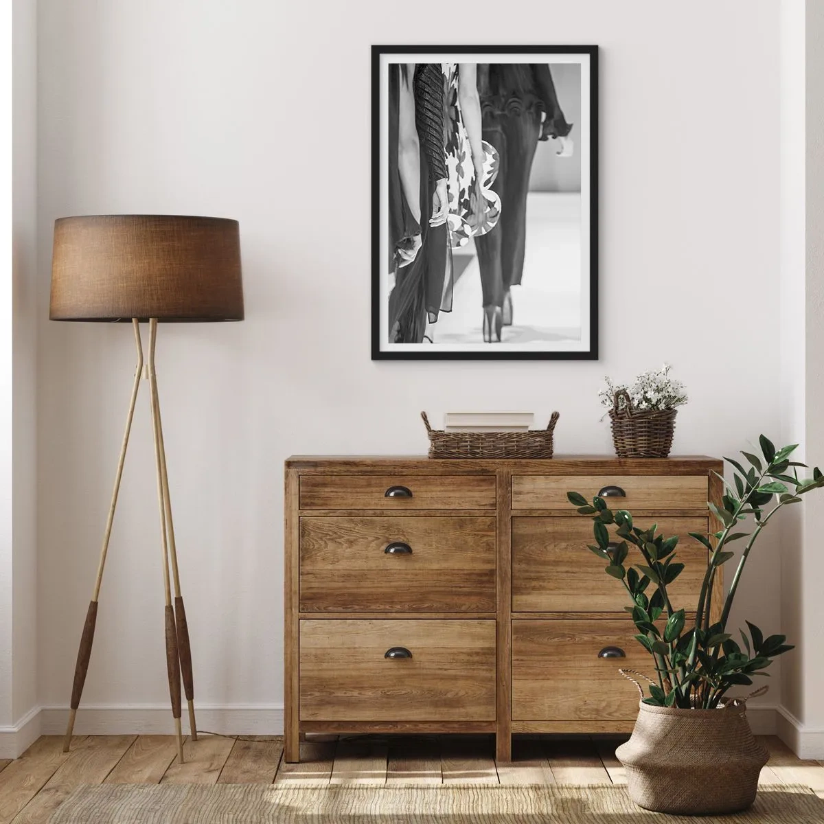 Póster en marco negro - Un desfile con estilo - 70x100 cm