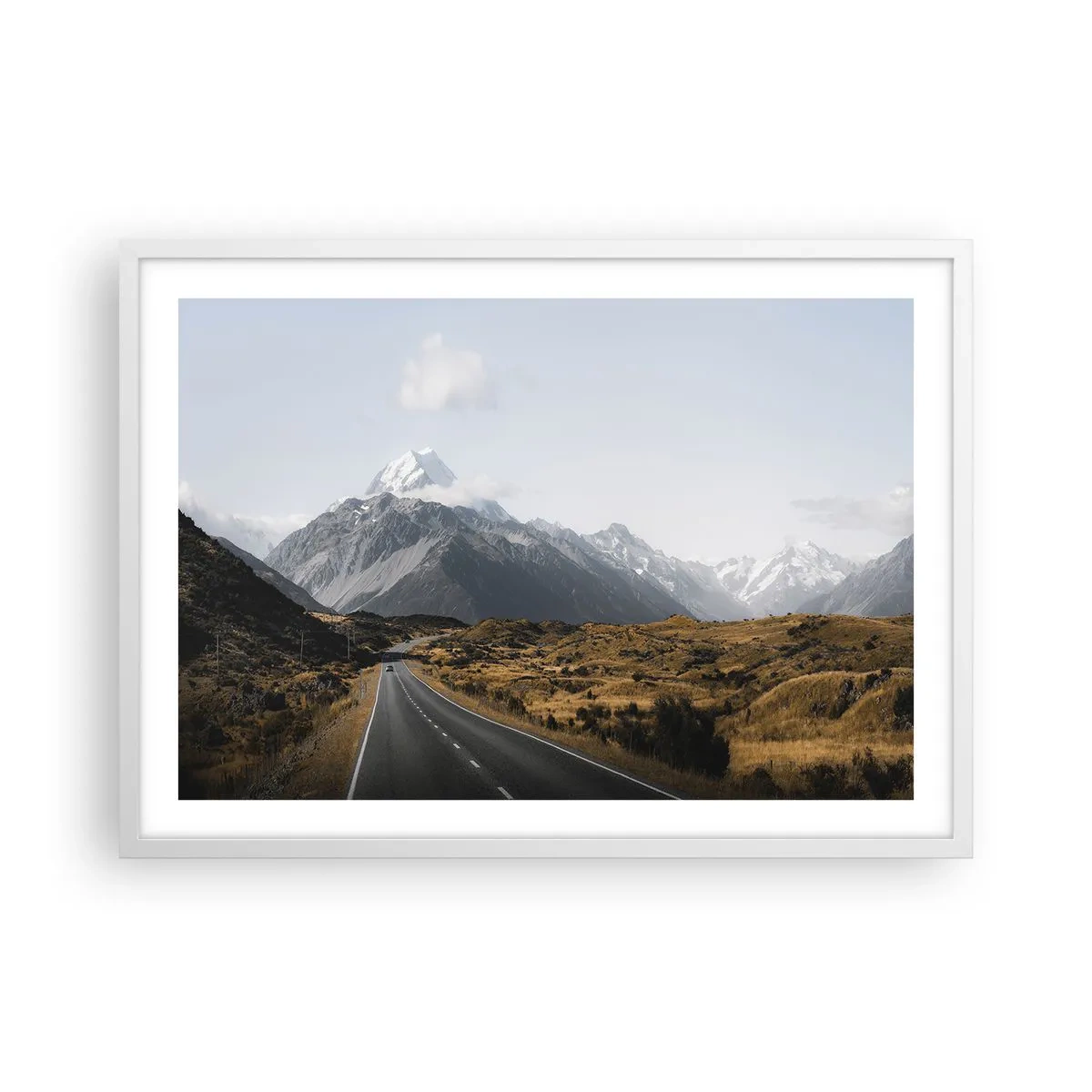 Póster en marco blanco - El camino al corazón de las montañas - 70x50 cm