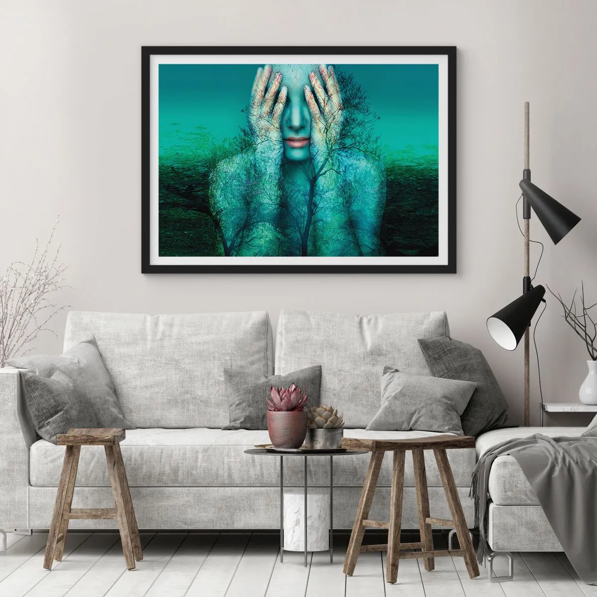 Póster en marco negro - Figura de mujer con motivo de árbol sobre un fondo de paisaje turquesa. - 70x50cm - Sumergida en azul - Decoración de pared moderna para salón y dormitorio ARTTOR