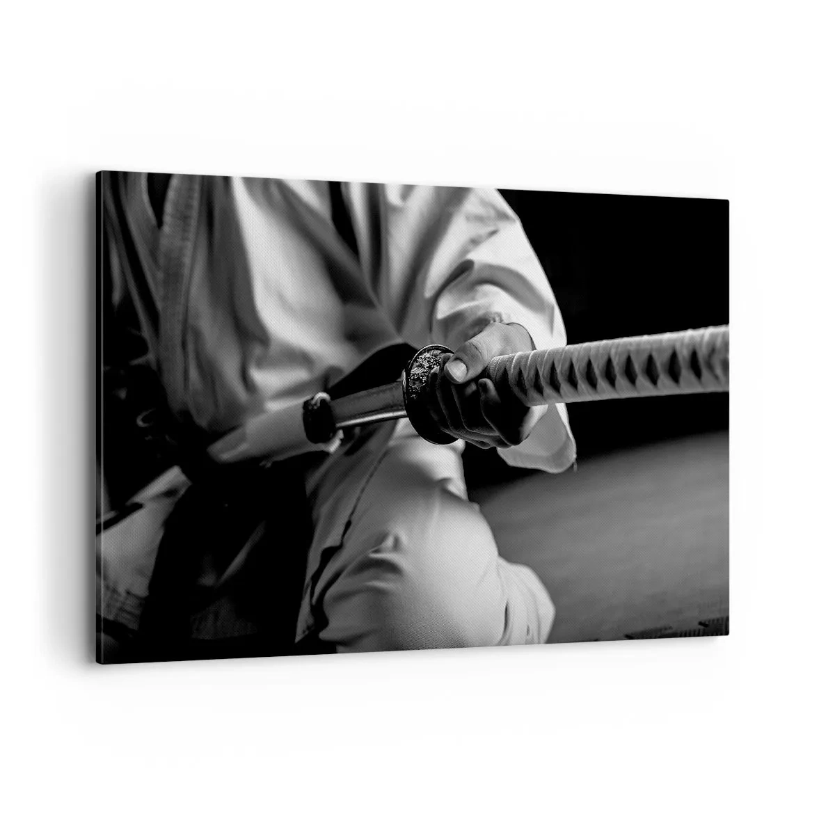 Cuadro sobre lienzo - Impresión de Imagen - Un samurái con kimono sosteniendo una katana en blanco y negro. - 100x70cm - Alma de guerrero - Decoración de pared moderna para salón y dormitorio ARTTOR