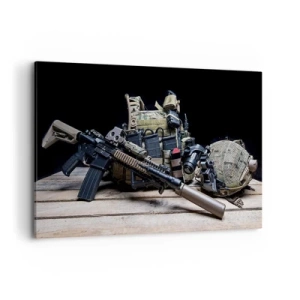 Cuadro sobre lienzo - Impresión de Imagen - Equipo táctico con un rifle sobre una mesa de madera. - 120x80cm - ¡Descansen! - Decoración de pared moderna para salón y dormitorio ARTTOR