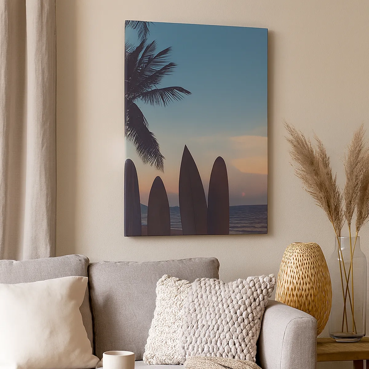 Cuadro sobre lienzo - Impresión de Imagen - Tablas de surf con una palmera y una puesta de sol como telón de fondo - 50x70cm - Mañana también disfrutaremos - Decoración de pared moderna para salón y dormitorio ARTTOR