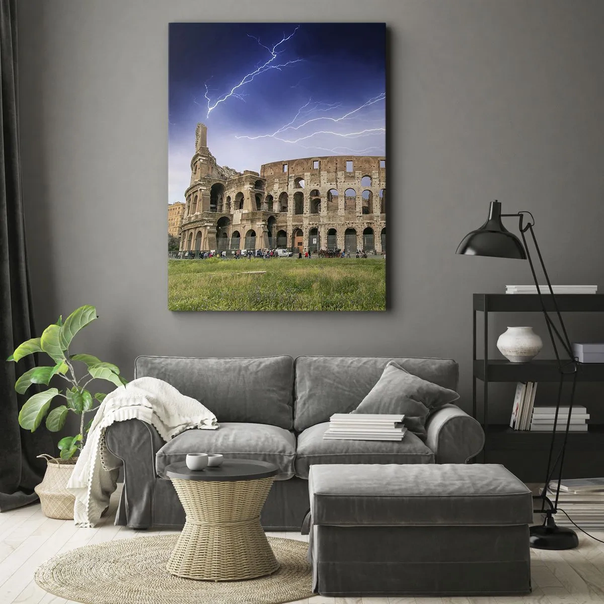 Cuadro sobre lienzo - Impresión de Imagen - El Coliseo de Roma iluminado por un rayo - 50x70cm - Arena de guerreros - Decoración de pared moderna para salón y dormitorio ARTTOR