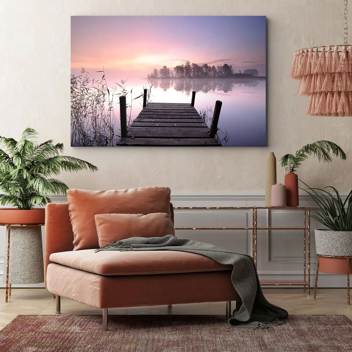 Cuadro sobre lienzo - Impresión de Imagen - Un embarcadero junto al lago al amanecer con niebla y un cielo pastel. - 70x50cm - De la niebla lila... - Decoración de pared moderna para salón y dormitorio ARTTOR