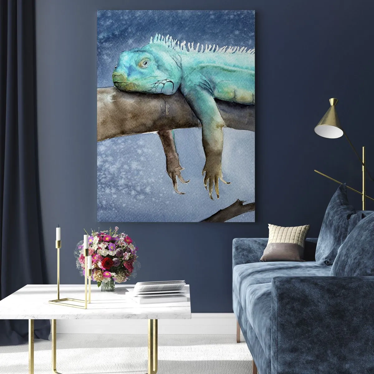 Cuadro sobre vidrio - Impresiones sobre Vidrio - Iguana azul recostada sobre una rama en estilo acuarela - 50x70cm - Me siento bien, ¿y tú? - Decoración de pared moderna para salón y dormitorio ARTTOR