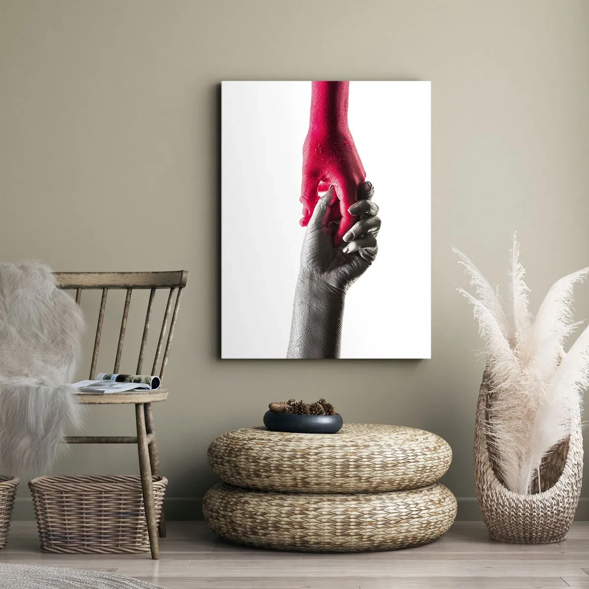 Cuadro sobre lienzo - Impresión de Imagen - Manos simbólicas en plata y rojo. - 50x70cm - Juntos, aunque diferentes - Decoración de pared moderna para salón y dormitorio ARTTOR
